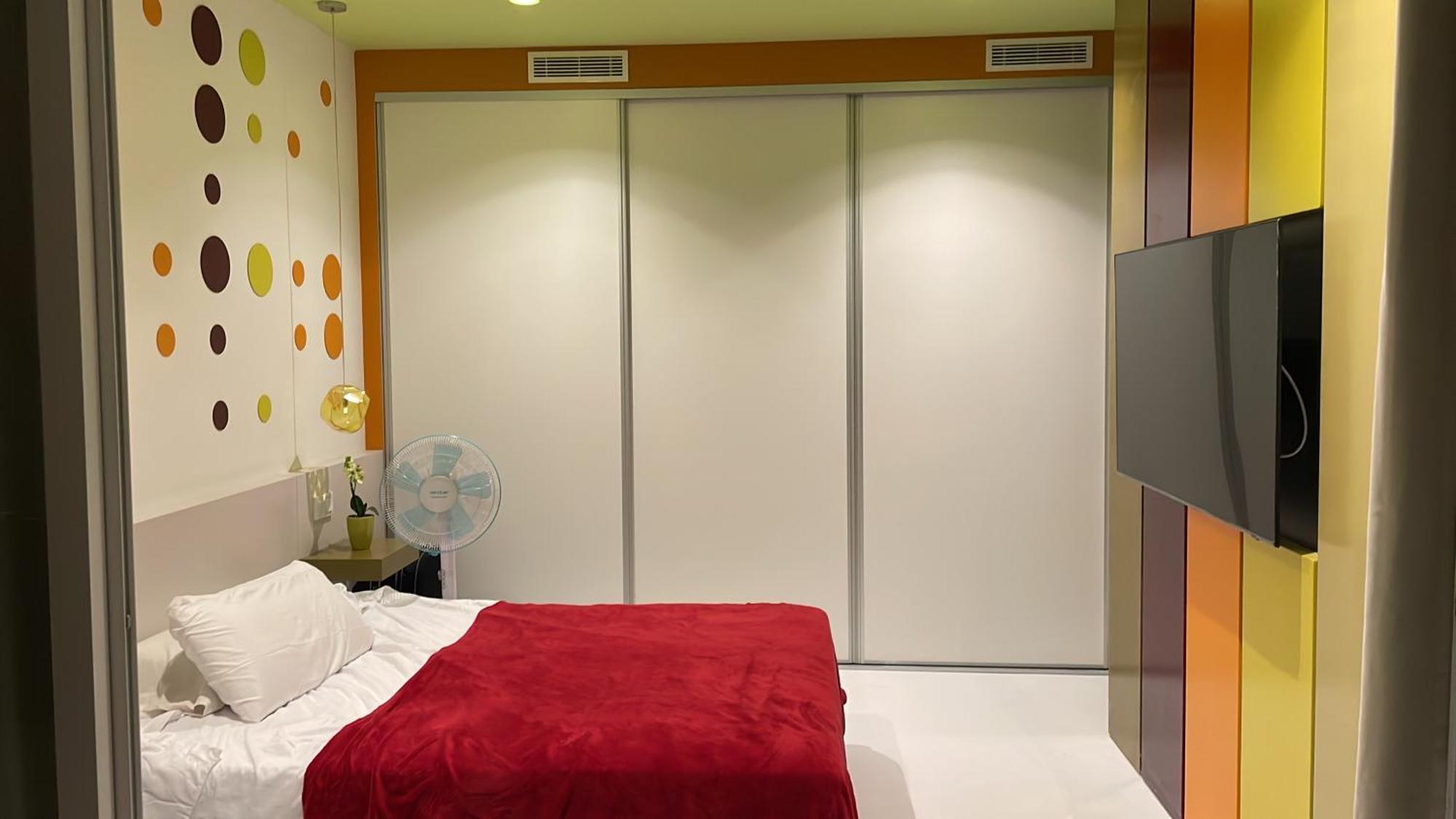 Lahola Glam Suites Torremolinos Exteriör bild