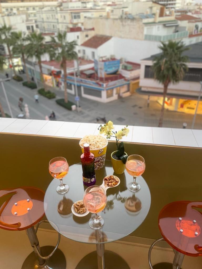 Lahola Glam Suites Torremolinos Exteriör bild